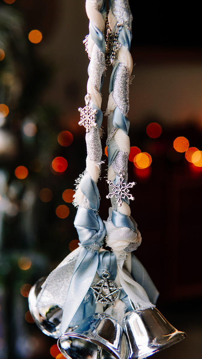 Door Hanger Witch Bells: Green Monochrome – Twig And Stone