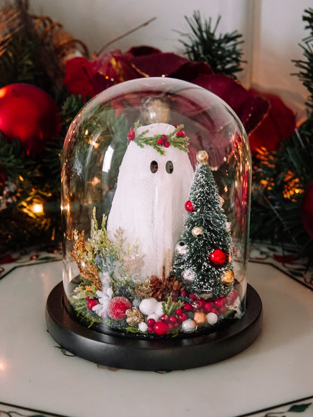 Yuletide Winter Ghostie In Glass Cloche