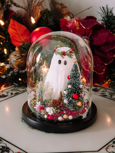 Yuletide Winter Ghostie In Glass Cloche