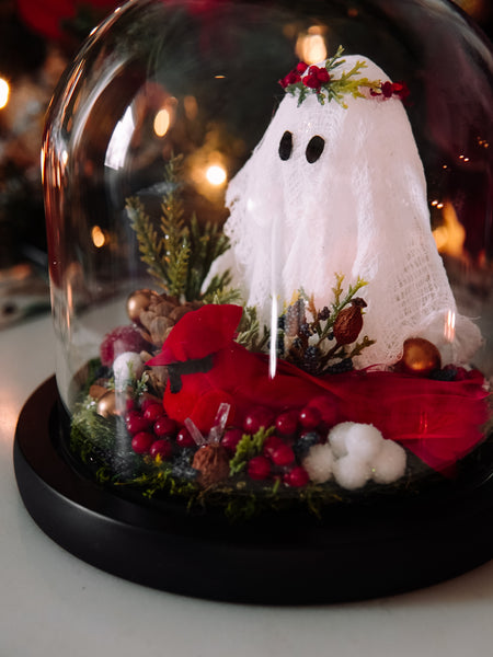 Yuletide Winter Ghostie In Glass Cloche