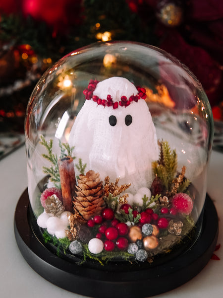 Yuletide Winter Ghostie In Glass Cloche