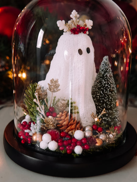 Yuletide Winter Ghostie In Glass Cloche