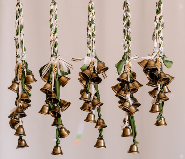 Door Hanger Witch Bells: Celtic Style