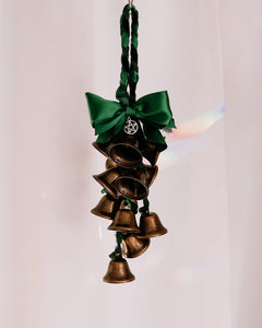 Door Hanger Witch Bells: Green Monochrome