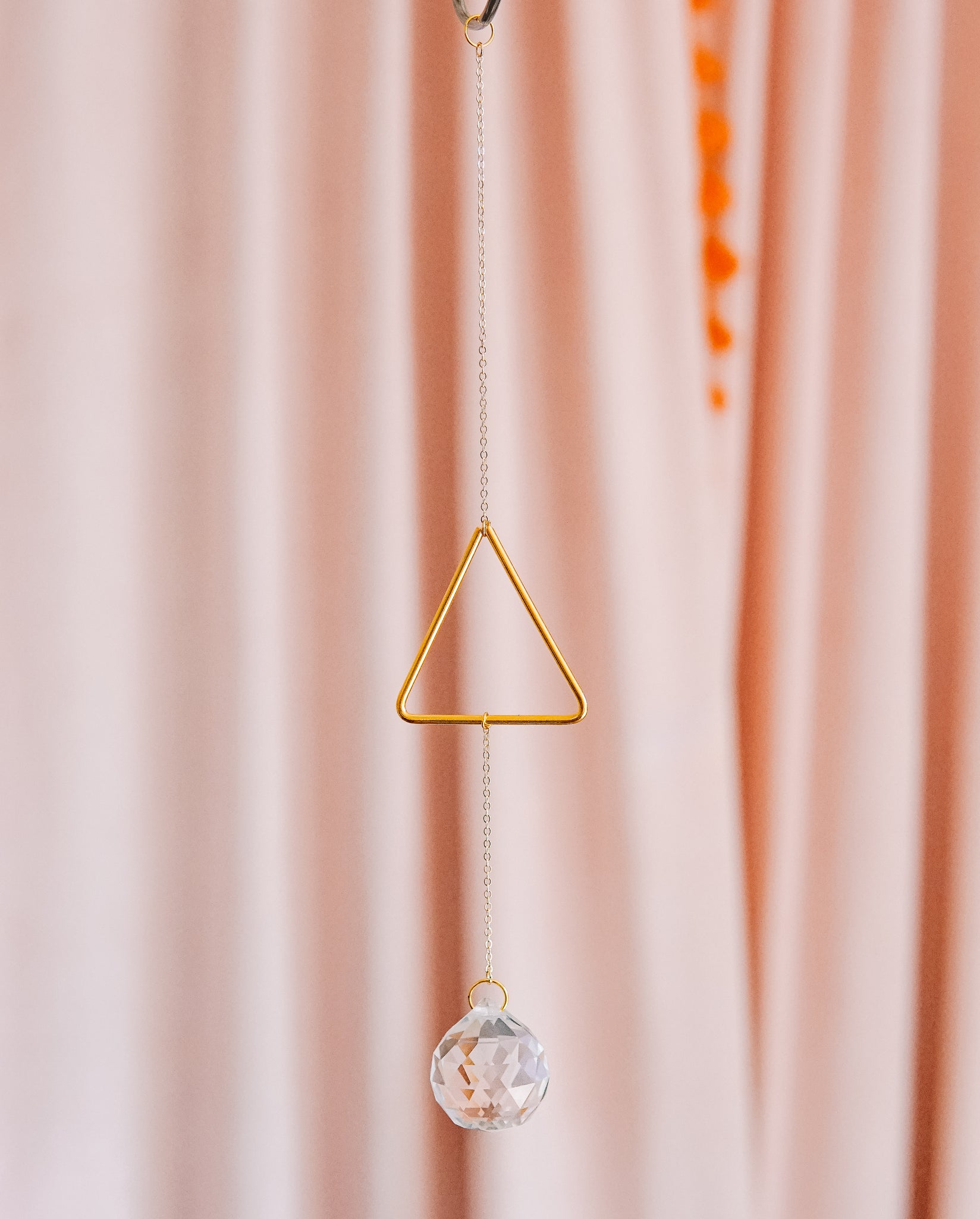 Mini Triangle Single Drip Prism Rainbow-Maker