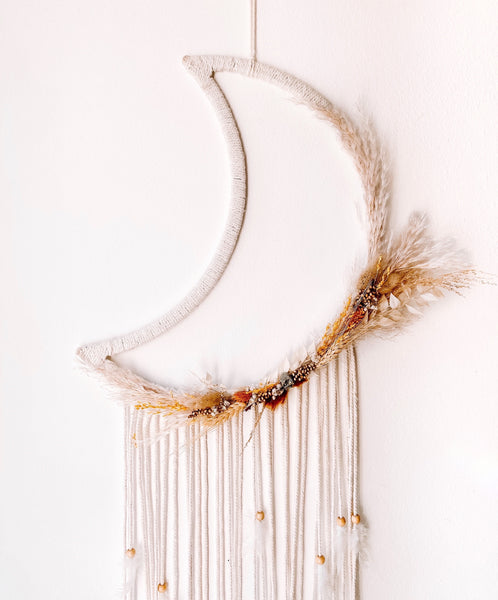 Macrame & Dried Floral Moon