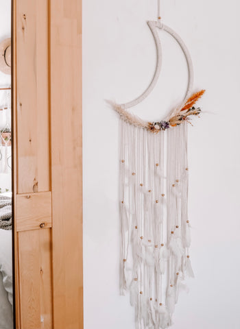 Macrame & Dried Floral Moon