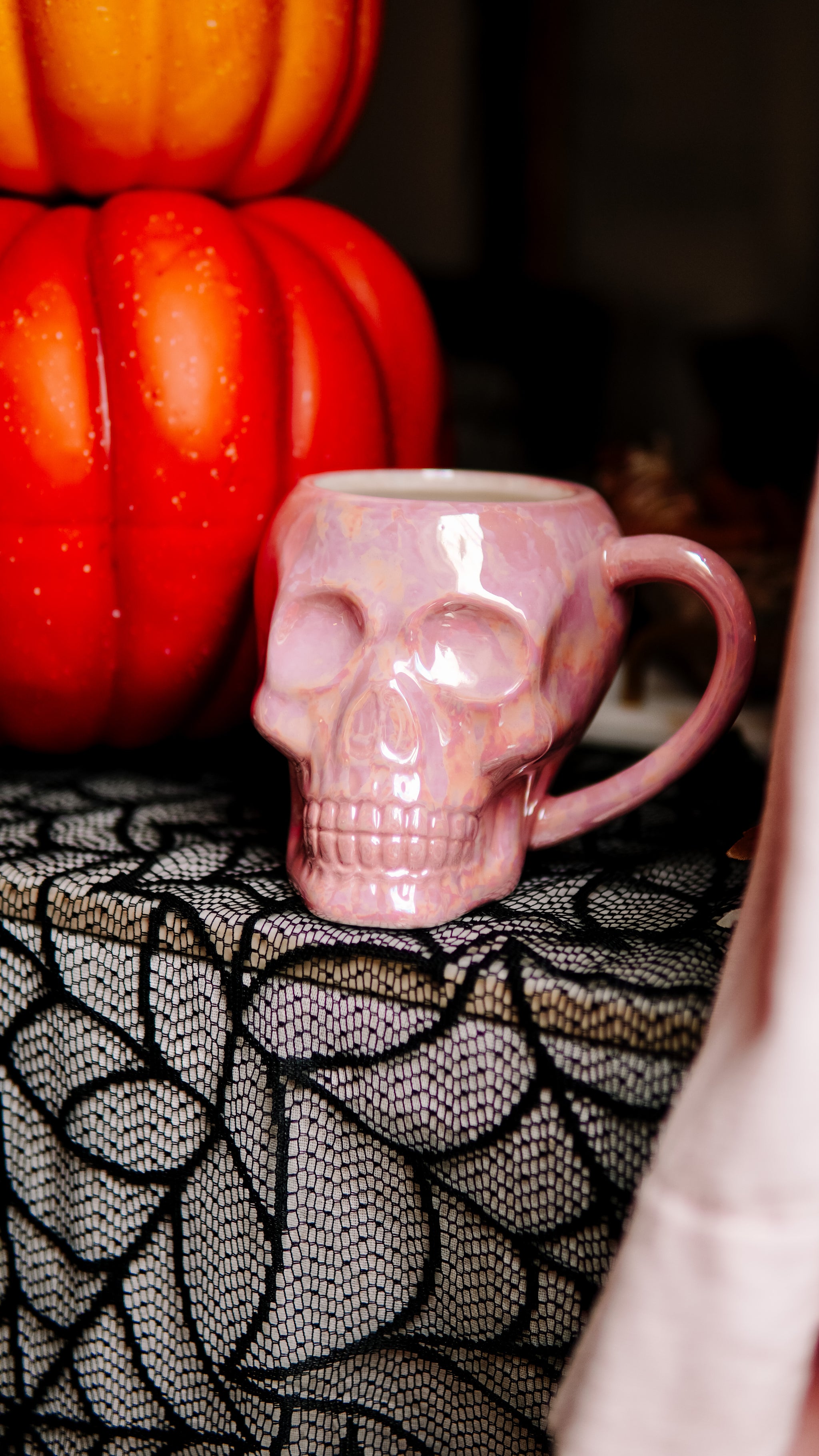 New pink iridescent offers skull mug set